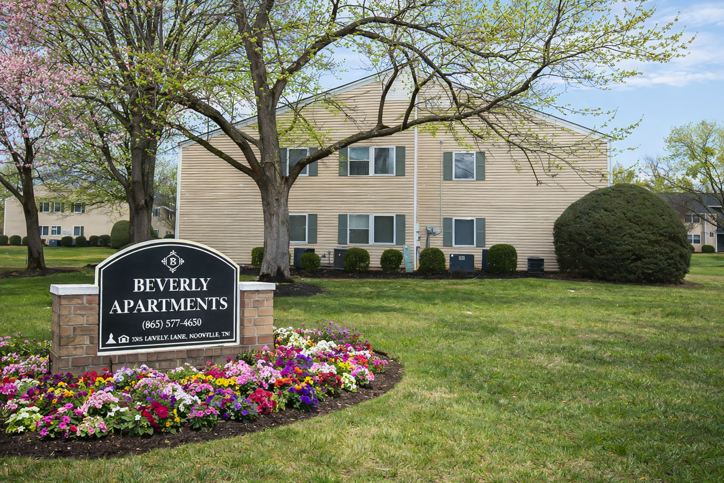 Belle Courts Apartments